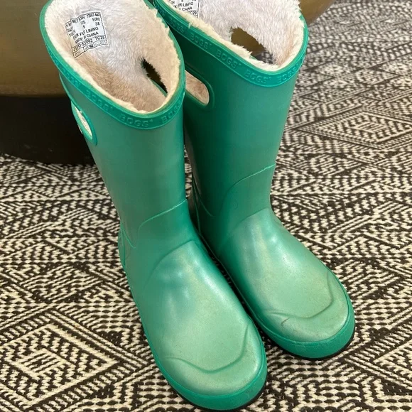 BOGS Kids Rain Boots - Waterproof Toddler & Youth Solid Rainboots